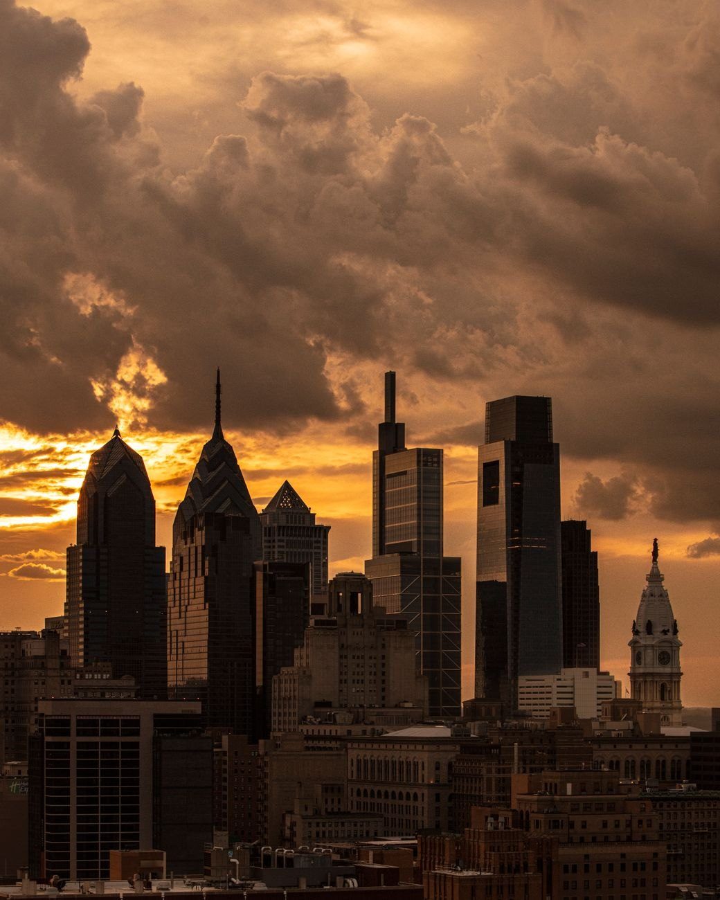 Dramatic Sunset over Philadelphia Skyline with Iconic jigsaw puzzle
