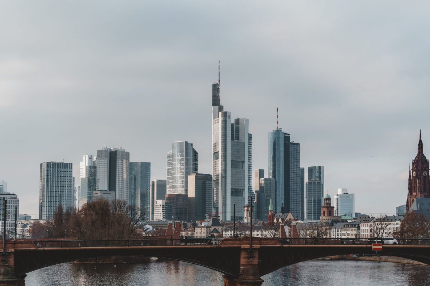 Explore the Iconic Skyline of Frankfurt Featuring jigsaw puzzle